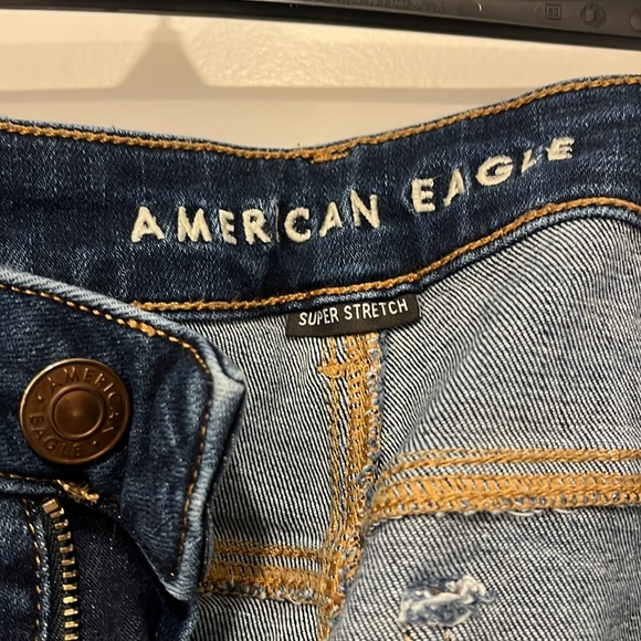 American Eagle Favorite Boyfriend 12 Long Blue Jeans - Picture 3 of 5